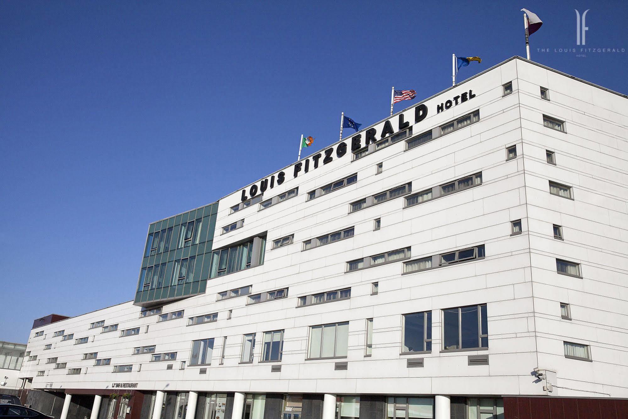 Louis Fitzgerald Hotel Clondalkin Exterior foto